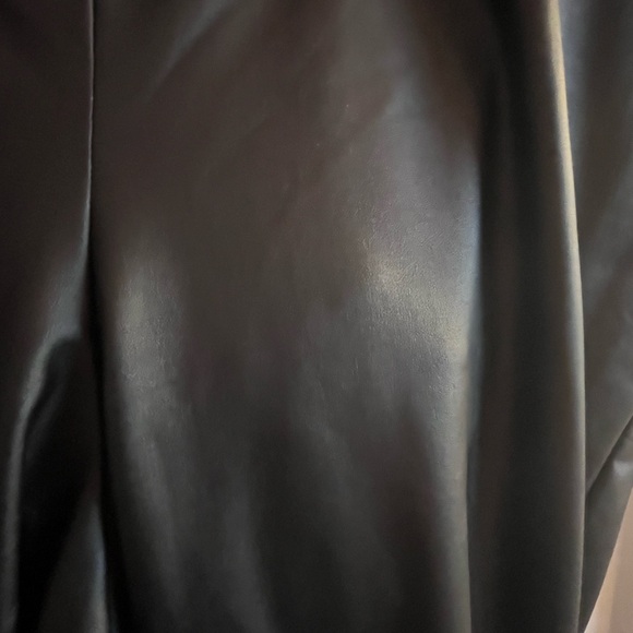 Women's Black Pants - Picture 4 of 4